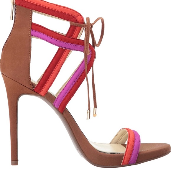 JESSICA SIMPSON HEELS 👠 ABSOLUTELY STUNNING!!! - Picture 2 of 6